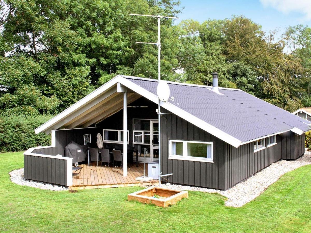 Four-Bedroom Holiday Home In Sydals 4 Vibøge Zewnętrze zdjęcie