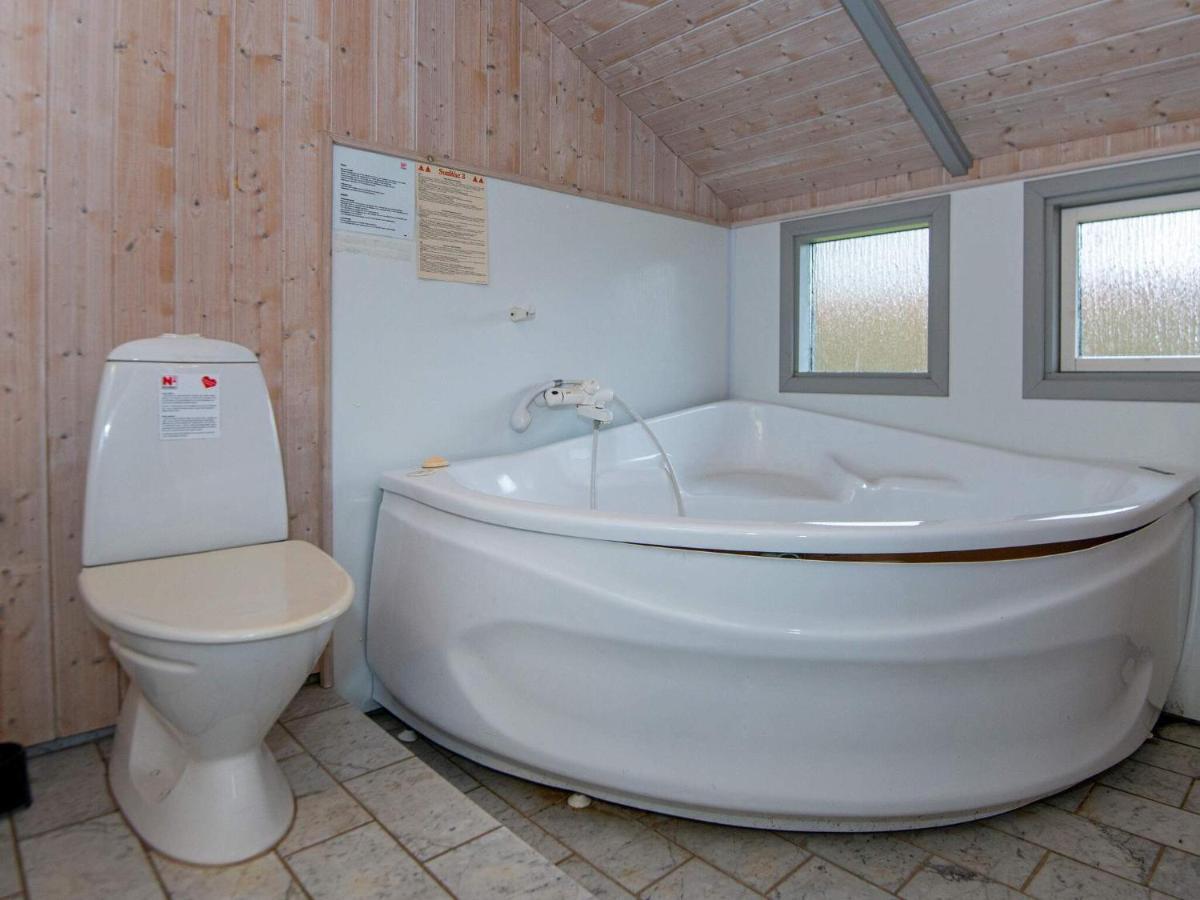 Four-Bedroom Holiday Home In Sydals 4 Vibøge Zewnętrze zdjęcie